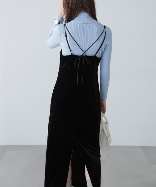 FREE'S MART（フリーズマート）の「◆2ストラップベロアキャミワンピース（ワンピース・レディース・ブラック/グレー・SMALL/MEDIUM）」の8枚目の写真