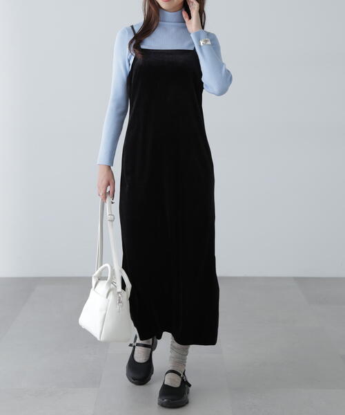 FREE'S MART（フリーズマート）の「◆2ストラップベロアキャミワンピース（ワンピース・レディース・ブラック/グレー・SMALL/MEDIUM）」の10枚目の写真