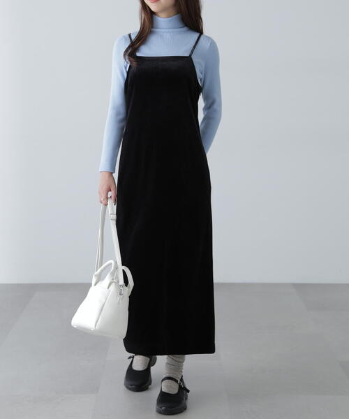 FREE'S MART（フリーズマート）の「◆2ストラップベロアキャミワンピース（ワンピース・レディース・ブラック/グレー・SMALL/MEDIUM）」の11枚目の写真