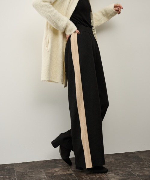 Shelly island(シェリーアイランド)の「ニットラインパンツ(その他パンツ・レディース・ベージュ/ブラック/グレー・FREE)」の2枚目の写真
