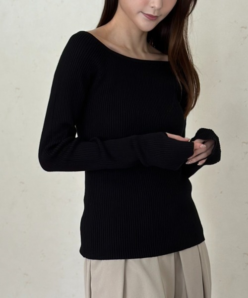 Per sist ence(パーシエンス)の「コットンアクリルオフショルダーリブニット(Tシャツ/カットソー・レディース・オフホワイト/ブラック/グレー・FREE)」の8枚目の写真