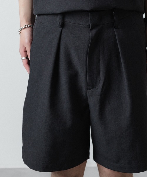 ATTACHMENT(アタッチメント)の「PE/CO/LI ツイル 1タックショーツ / PE/CO/LI TWILL 1TUCK SHORTS(スラックス・メンズ・ブラック/ベージュ/ホワイト・1/2/3/4)」の10枚目の写真