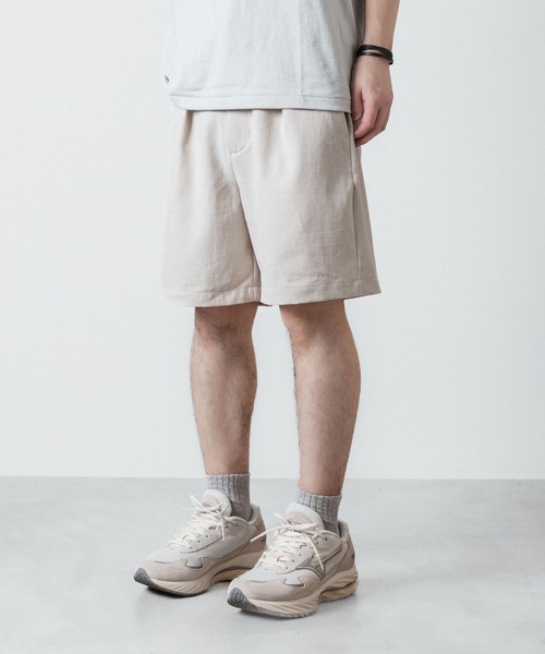 ATTACHMENT(アタッチメント)の「PE/CO/LI ツイル 1タックショーツ / PE/CO/LI TWILL 1TUCK SHORTS(スラックス・メンズ・ブラック/ベージュ/ホワイト・1/2/3/4)」の16枚目の写真