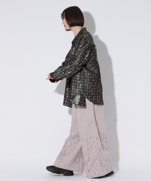 Anui（アニュイ）の「【UNISEX】アートジャガードシャツ（シャツ/ブラウス・レディース・ブラック/グレー・MEDIUM）」の22枚目の写真