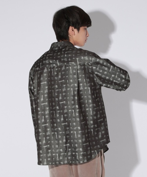 Anui（アニュイ）の「【UNISEX】アートジャガードシャツ（シャツ/ブラウス・レディース・ブラック/グレー・MEDIUM）」の18枚目の写真