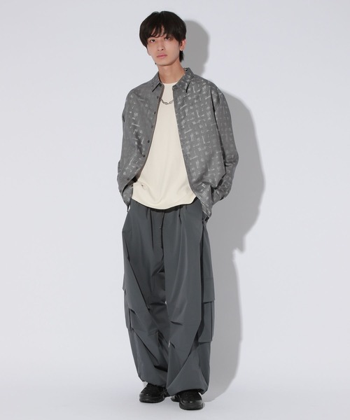 Anui（アニュイ）の「【UNISEX】アートジャガードシャツ（シャツ/ブラウス・レディース・ブラック/グレー・MEDIUM）」の11枚目の写真