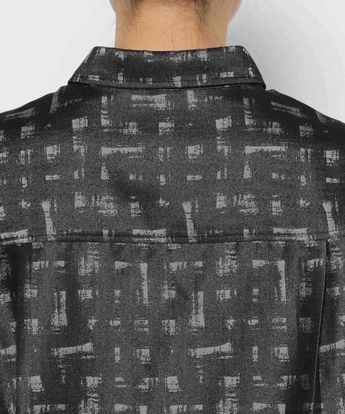 Anui（アニュイ）の「【UNISEX】アートジャガードシャツ（シャツ/ブラウス・レディース・ブラック/グレー・MEDIUM）」の8枚目の写真