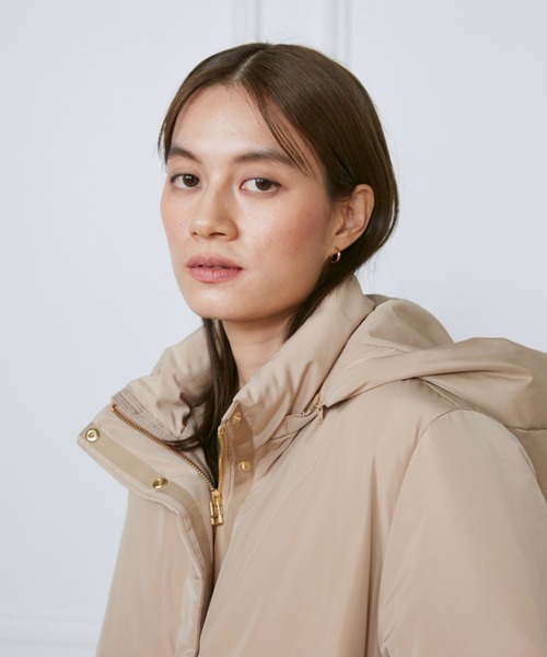 INED（イネド）の「ショートダウン2WAYコート《Re:DOWN》（ダウンジャケット/コート・レディース・オフホワイト/ブラック/ベージュ・7号/9号/11号）」の15枚目の写真