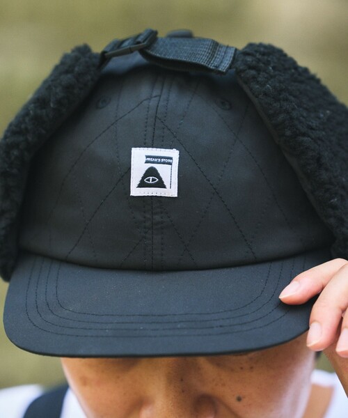 POLeR（ポーラー）の「POLeR × FREAK'S STORE/ポーラー × フリークスストア 別注 PUTTED FLAP CAP パデット フラップキャップ（キャップ・メンズ・ブラック/オリーブ・ONE SIZE）」の5枚目の写真
