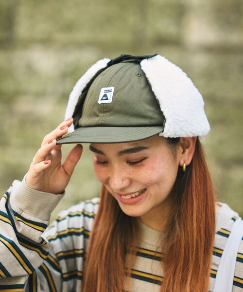 POLeR（ポーラー）の「POLeR × FREAK'S STORE/ポーラー × フリークスストア 別注 PUTTED FLAP CAP パデット フラップキャップ（キャップ・メンズ・ブラック/オリーブ・ONE SIZE）」の8枚目の写真