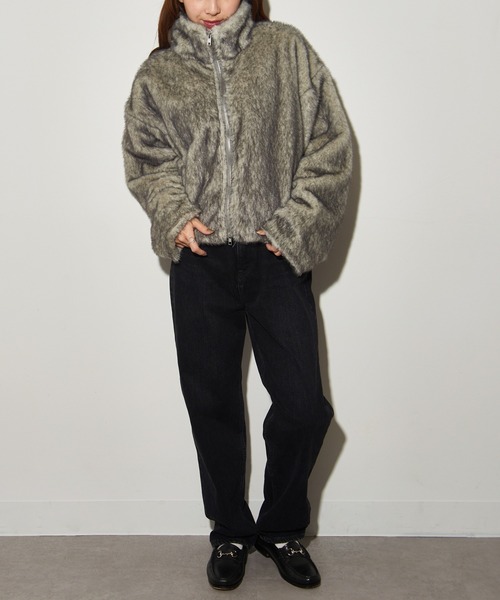 MAISON BREEZE reveur(メゾンブリーズレヴール)の「【MAISON BREEZE reveur】スタンドファーショートジャケット DTK(その他アウター・レディース・ベージュ/アイボリー/グレー・FREE)」の16枚目の写真