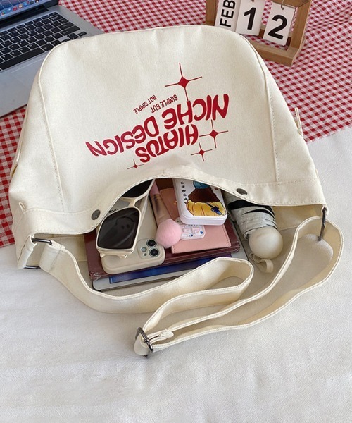 FREE STYLISTS(フリー スタイリスト)の「アウトポケットBAG ユニセックス ビッグキャンバスショルダーバッグ(ショルダーバッグ・レディース・オフホワイト・FREE)」の13枚目の写真