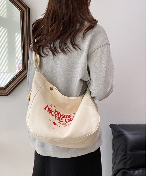 FREE STYLISTS(フリー スタイリスト)の「アウトポケットBAG ユニセックス ビッグキャンバスショルダーバッグ(ショルダーバッグ・レディース・オフホワイト・FREE)」の8枚目の写真