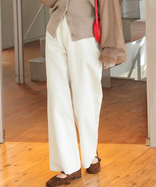 titivate（ティティベイト）の「ワイドデニムパンツ（デニムパンツ・レディース・ライトグレー/ブラウン/ライトブルー/オフホワイト/インディゴブルー・SP/S/M/MT/L）」の2枚目の写真