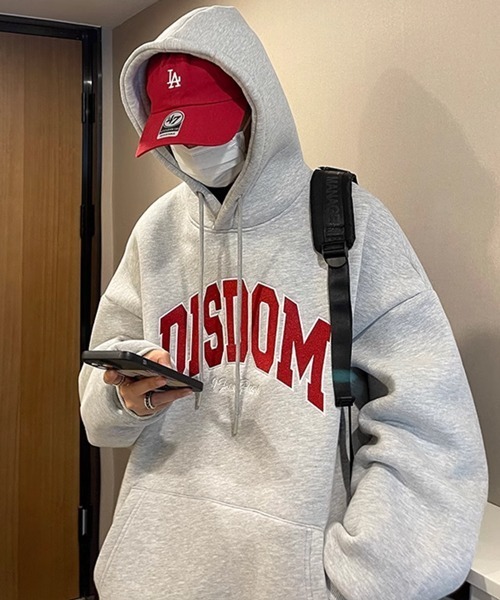 NOWLE（ノウル）の「【NOWLE】ロゴ ワッペン刺繍 裏起毛 パーカー（パーカー・メンズ・グレー/ブラック/ホワイト/ブルー・LARGE/X-LARGE/MEDIUM）」の6枚目の写真