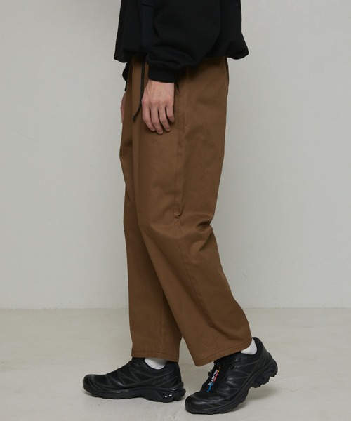 Firsthand（ファーストハンド）の「ワイドシルエット イージークライミングチノパンツ（チノパンツ・メンズ・ライトブラウン/ベージュ/ブラック/チャコールグレー・マルチサイズ）」の21枚目の写真