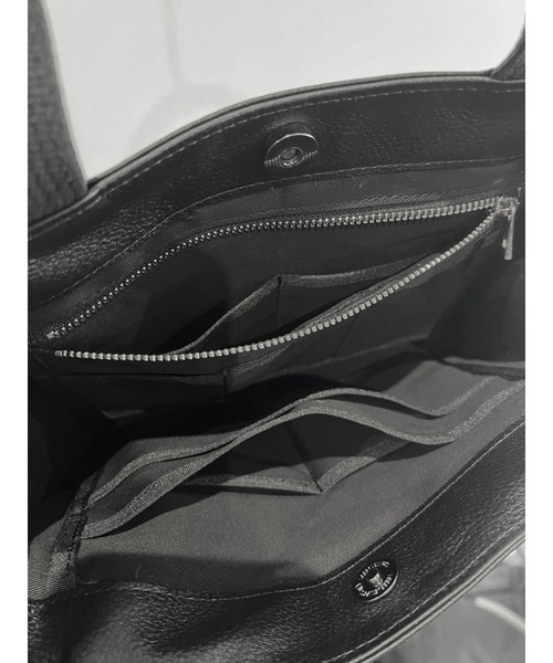 DECADE(ディケイド)の「防水レザー・ミニハンドショルダーバッグ DECADE(No-01506)Mini Hand Shoulder Bag(ショルダーバッグ・メンズ・ブラック/ブラック系その他・フリー)」の18枚目の写真