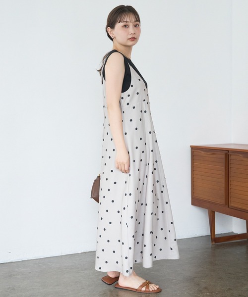 LAVEANGE（ラビアンジェ）の「麻調合繊ドットキャミワンピース（ワンピース・レディース・ベージュ/ブラック・M/LL/3L/4L/5L）」の15枚目の写真