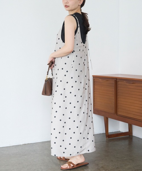 LAVEANGE（ラビアンジェ）の「麻調合繊ドットキャミワンピース（ワンピース・レディース・ベージュ/ブラック・M/LL/3L/4L/5L）」の16枚目の写真