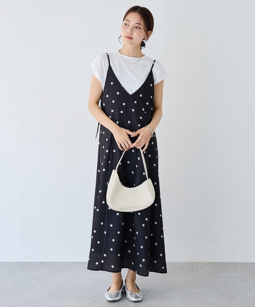 LAVEANGE（ラビアンジェ）の「麻調合繊ドットキャミワンピース（ワンピース・レディース・ベージュ/ブラック・M/LL/3L/4L/5L）」の3枚目の写真