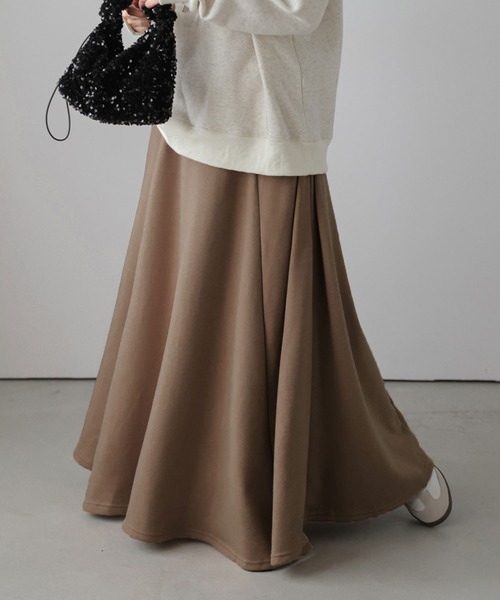 lesperance（レスぺランス）の「裏起毛Aラインフレアロングスカート（スカート・レディース・カーキ/モカ/チャコール・FREE）」の8枚目の写真