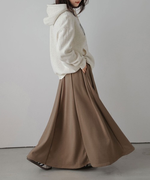 lesperance（レスぺランス）の「裏起毛Aラインフレアロングスカート（スカート・レディース・カーキ/モカ/チャコール・FREE）」の9枚目の写真