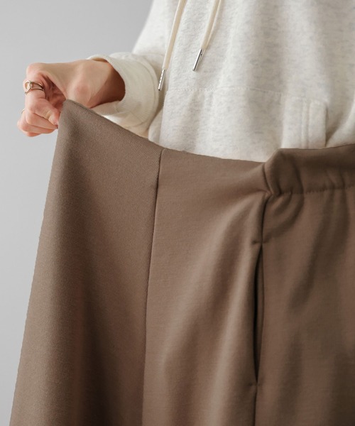 lesperance（レスぺランス）の「裏起毛Aラインフレアロングスカート（スカート・レディース・カーキ/モカ/チャコール・FREE）」の11枚目の写真