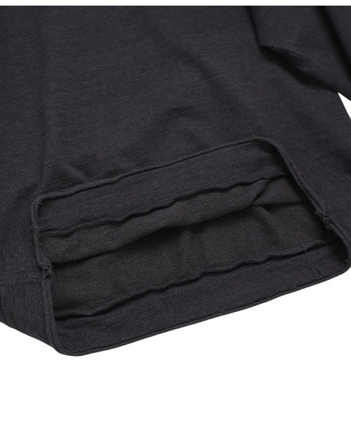 PORT BY ARK（ポートバイアーク）の「PORT BY ARK / ポートバイアーク：Cut Off Sweat：PO17-T001[COR]（スウェット・メンズ・チャコールグレー/ネイビー・1/2）」の7枚目の写真