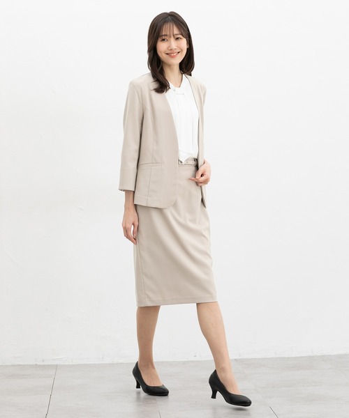 Honeys(ハニーズ)の「【ストレッチ・ウォッシャブル・イージーケア・接触冷感】8分袖カラーレスジャケット(ノーカラージャケット・レディース・ネイビー/ベージュ/グレイッシュベージュ/ブラック/グレー・3L/L/LL/M/S)」の7枚目の写真