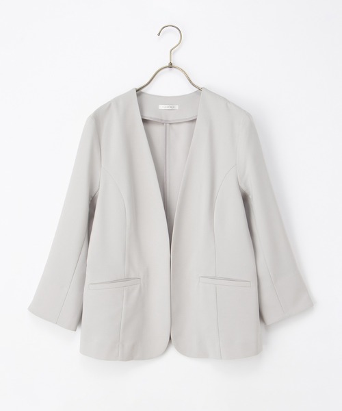 Honeys(ハニーズ)の「【ストレッチ・ウォッシャブル・イージーケア・接触冷感】8分袖カラーレスジャケット(ノーカラージャケット・レディース・ネイビー/ベージュ/グレイッシュベージュ/ブラック/グレー・3L/L/LL/M/S)」の10枚目の写真