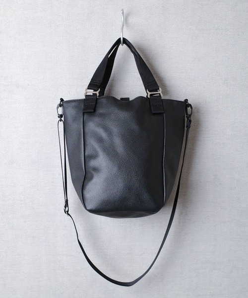FREDRIK PACKERS(フレドリックパッカーズ)の「【FREDRIK PACKERS】MISSON TOTE <XS> ECO LEATHER ミッション トート エコレザー(トートバッグ・レディース・ブラック・FREE)」の8枚目の写真