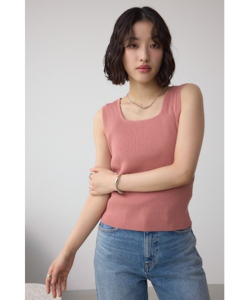 AZUL by moussy（アズールバイマウジー）の「スクエアネックリブタンクトップ（タンクトップ・レディース・アイボリー/ブラック/グリーン系その他/ブルー系その他/グリーン/ピンク・FREE）」の15枚目の写真