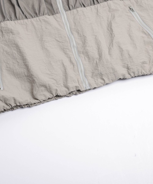 La-gemme（ラジェム）の「チュールドッキング トラックジャケット（ブルゾン・レディース・ブラック/ベージュ/ネイビー/オフホワイト・フリー）」の22枚目の写真