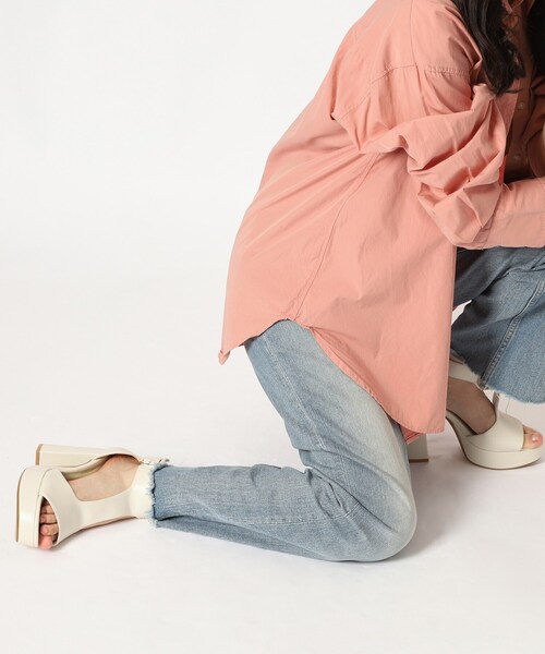 ESPERANZA（エスペランサ）の「Tストラップスクエアサンダル（サンダル・レディース・ブラック系/アイボリー/グレー系・S/M/L/LL）」の21枚目の写真