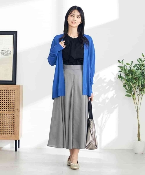 a.v.v（アーヴェヴェ）の「【接触冷感/UVカット/新色追加】サラサラタッチトッパーカーディガン（カーディガン/ボレロ・レディース・ホワイト/グレー系その他/ブラック/ブルー/グリーン・34/38/36/42/40）」の17枚目の写真