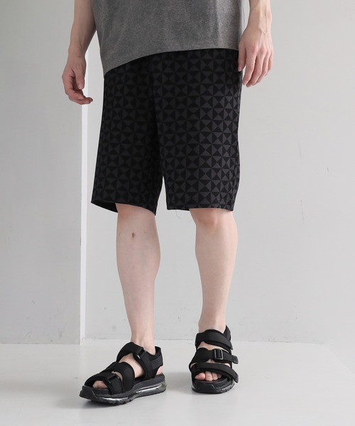 TopIsm(トップイズム)の「リップル素材 総柄ハーフパンツ(その他パンツ・メンズ・その他5/その他1/その他4/その他3/その他2・L/M/LL)」の12枚目の写真