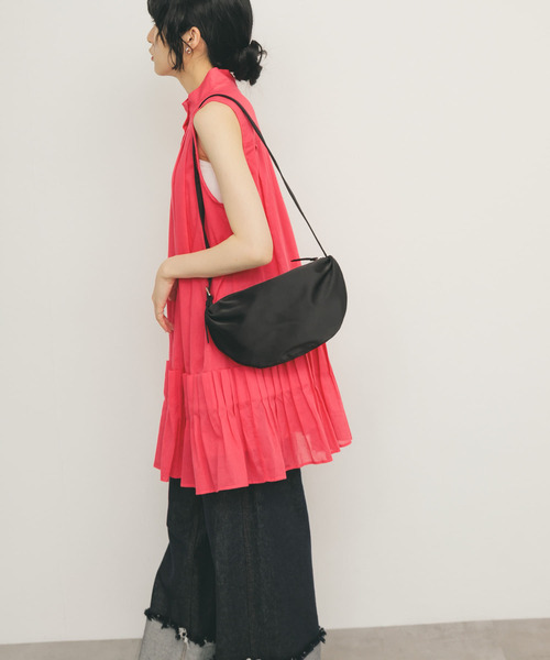 KBF（ケイビーエフ）の「スリーブレスタックプリーツワンピース（ワンピース・レディース・オフホワイト/ブラック/ピンク・ONE）」の21枚目の写真