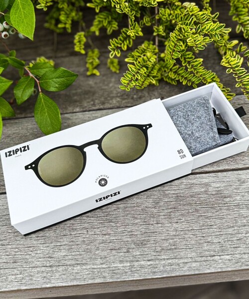 IZIPIZI（イジピジ）の「【IZIPIZI/イジピジ】SUN POLARIZED#D Iconic pantos（サングラス・メンズ・イエロー/ブラック/ダークブラウン・FREE）」の7枚目の写真