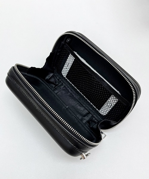 folka（フォルカ）の「4D21 ミニスクエアショルダーバッグ 取り外し可能 カード 小物 コインケース付（ショルダーバッグ・レディース・ブラック/ホワイト/ブラウン・ONESIZE）」の6枚目の写真