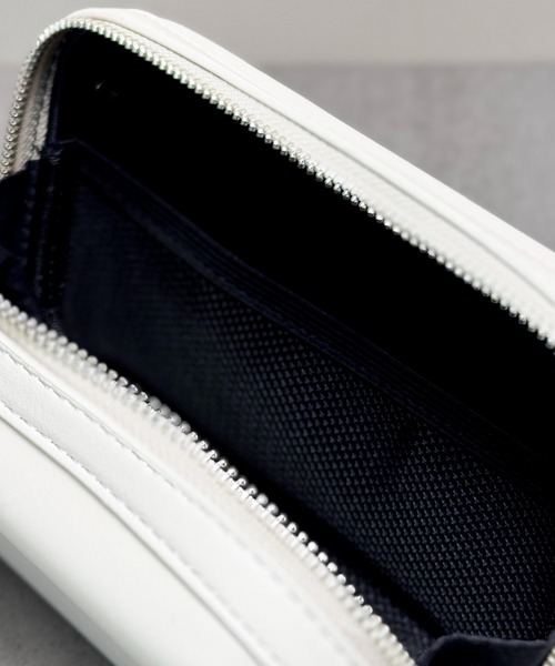 folka（フォルカ）の「4D21 ミニスクエアショルダーバッグ 取り外し可能 カード 小物 コインケース付（ショルダーバッグ・レディース・ブラック/ホワイト/ブラウン・ONESIZE）」の18枚目の写真