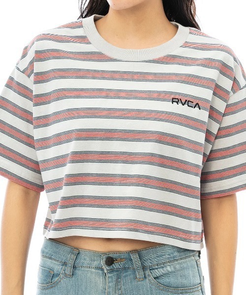 RVCA(ルーカ)の「【RVCA/ルーカ】23SS SUNRISE BE CROP SS/ボーダーショート丈半袖Tシャツ(Tシャツ/カットソー・レディース・ブラック系その他/グレー系その他・MEDIUM/SMALL)」の2枚目の写真