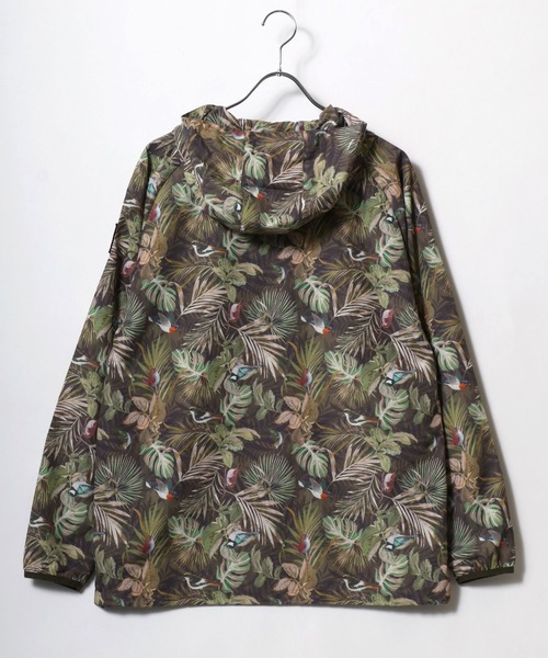 【美品】ステューシー☆ビッグロゴ　裏地総柄　撥水　ナイロン　マウンテンパーカー STUSSY】 ステューシー 花柄 刺繍 ビッグロゴ パーカー L ☆人気