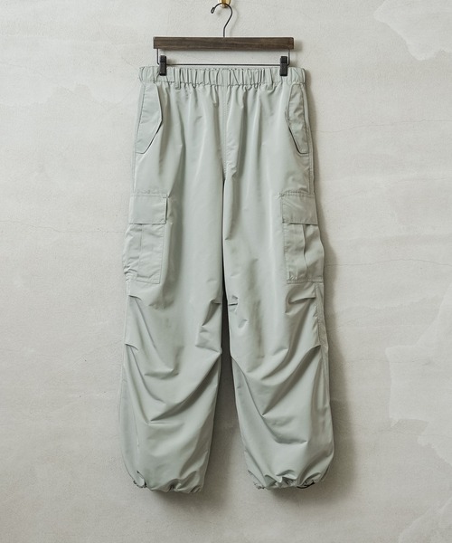 WAIPER.inc（ワイパーインク）の「イージーワイドバルーンカーゴパンツ（カーゴパンツ・メンズ・ブラウン/ライトグリーン・マルチサイズ）」の2枚目の写真