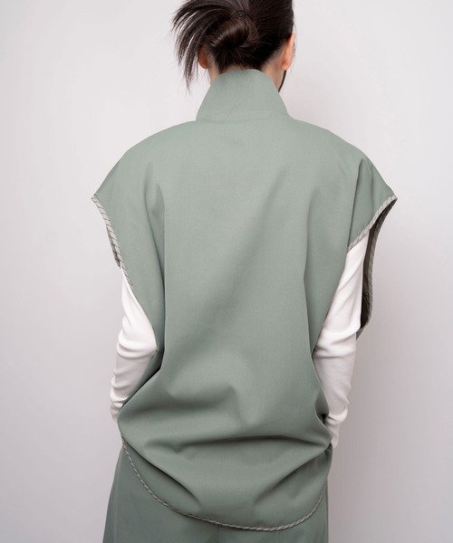 Nora Lily(ノラリリー)の「【Nora Lily】2 material Sleeve-Less Top(UNISEX)(ベスト・メンズ・ベージュ/ネイビー/ライトグリーン・FREE)」の9枚目の写真