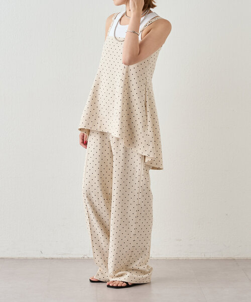 SHENERY（シーナリー）の「《リラックスムード》ダブルストラップドットサロペット（サロペット/オーバーオール・レディース・アイボリー・36/38）」の7枚目の写真