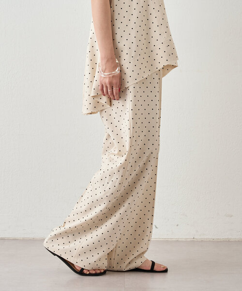 SHENERY（シーナリー）の「《リラックスムード》ダブルストラップドットサロペット（サロペット/オーバーオール・レディース・アイボリー・36/38）」の18枚目の写真