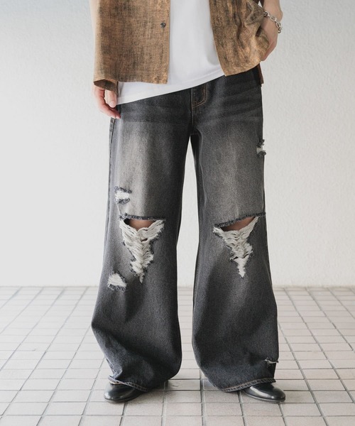 SENSE OF PLACE by URBAN RESEARCH（センスオブプレイスバイアーバンリサーチ）の「『ユニセックス』ダメージデニムワイドパンツ（デニムパンツ・メンズ・インディゴブルー/ブラック・MEDIUM/LARGE）」の16枚目の写真