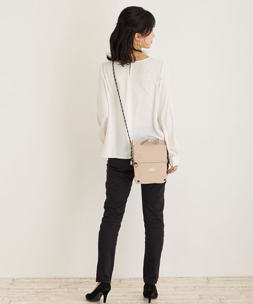 ROOTOTE(ルートート)の「PT.サーモキーパー.サコッシュ-A(ショルダーバッグ・レディース・ピンク/ベージュ/ミント/ブラック/カーキ・FREE)」の10枚目の写真