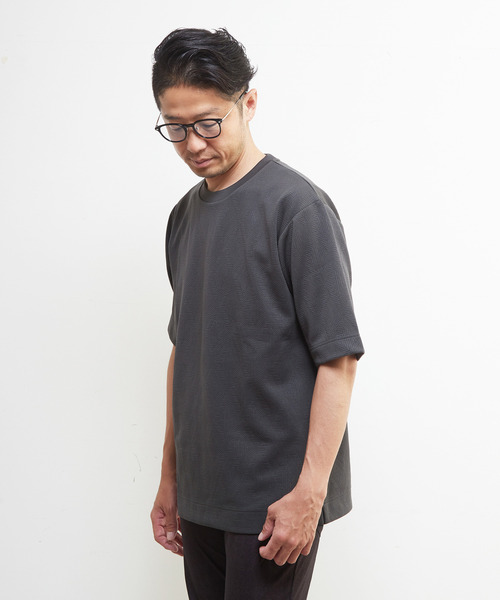 MEN'S MELROSE(メンズメルローズ)の「ライトブリスターTシャツ(Tシャツ/カットソー・メンズ・チャコールグレー/ホワイト/グレイッシュベージュ・3/2/4)」の19枚目の写真