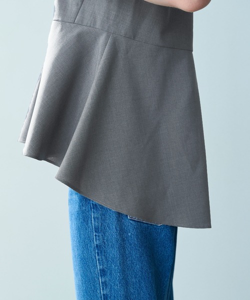 N.O.R.C（ノーク）の「ウォッシャブルペプラムブラウス【CLEAN MOTION】（シャツ/ブラウス・レディース・チャコール/ネイビー・フリー）」の15枚目の写真